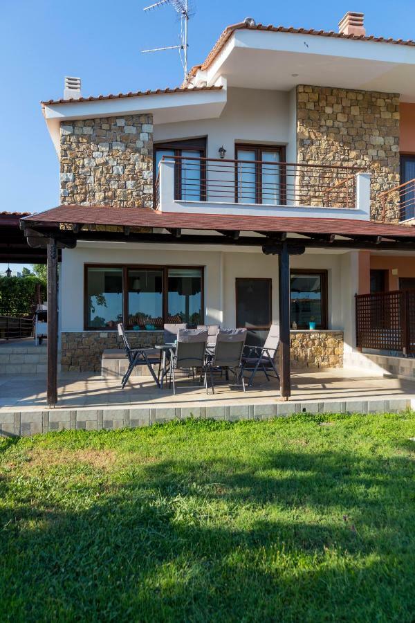 Villa Kristin 2 - 2Min Walk To Great Sandy, Shallow Beach Nikiti  Ngoại thất bức ảnh